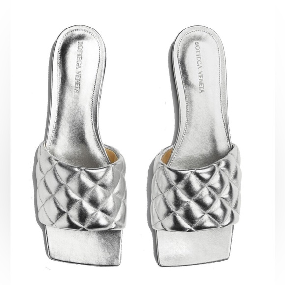 Bottega Veneta Shoes - Bottega Veneta- quilted sandals